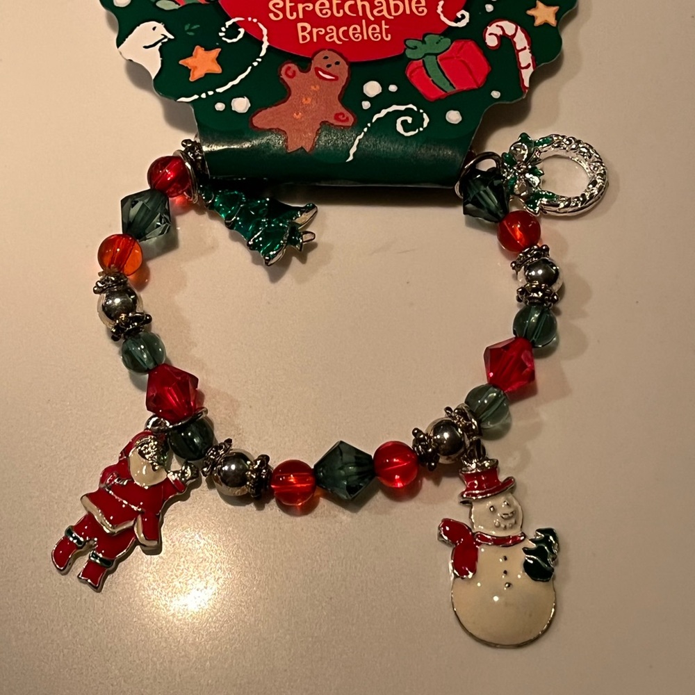 NWT Christmas bracelet with charms for kids